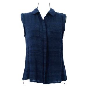 Splendid top, NWOT, in navy color